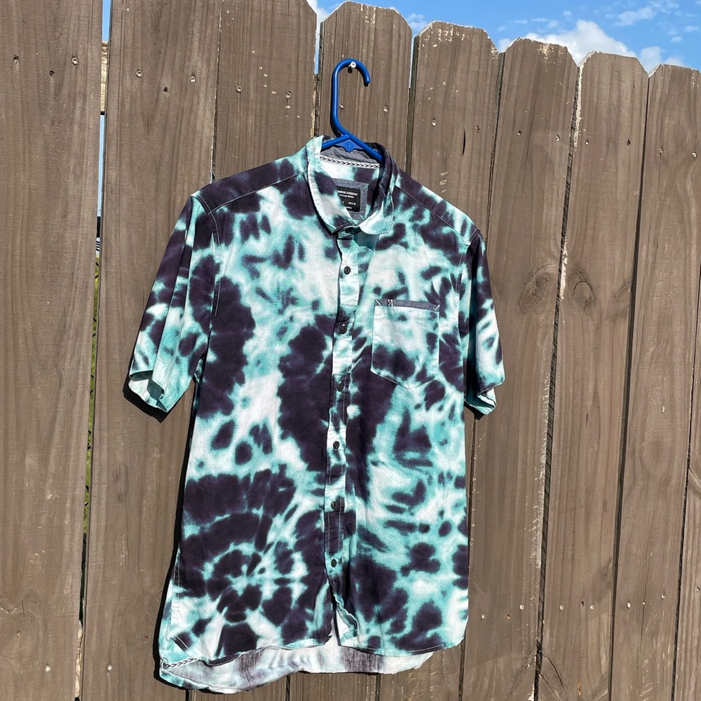Mens sunrise kingdom blue tie dye button down shirt - Picture 17 of 17
